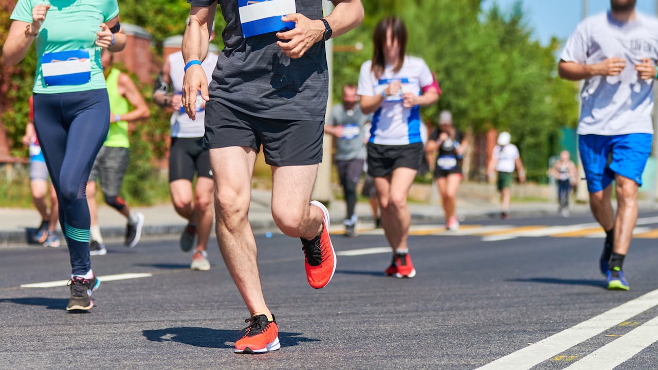 La carrera inicia y finaliza en el mismo punto.
