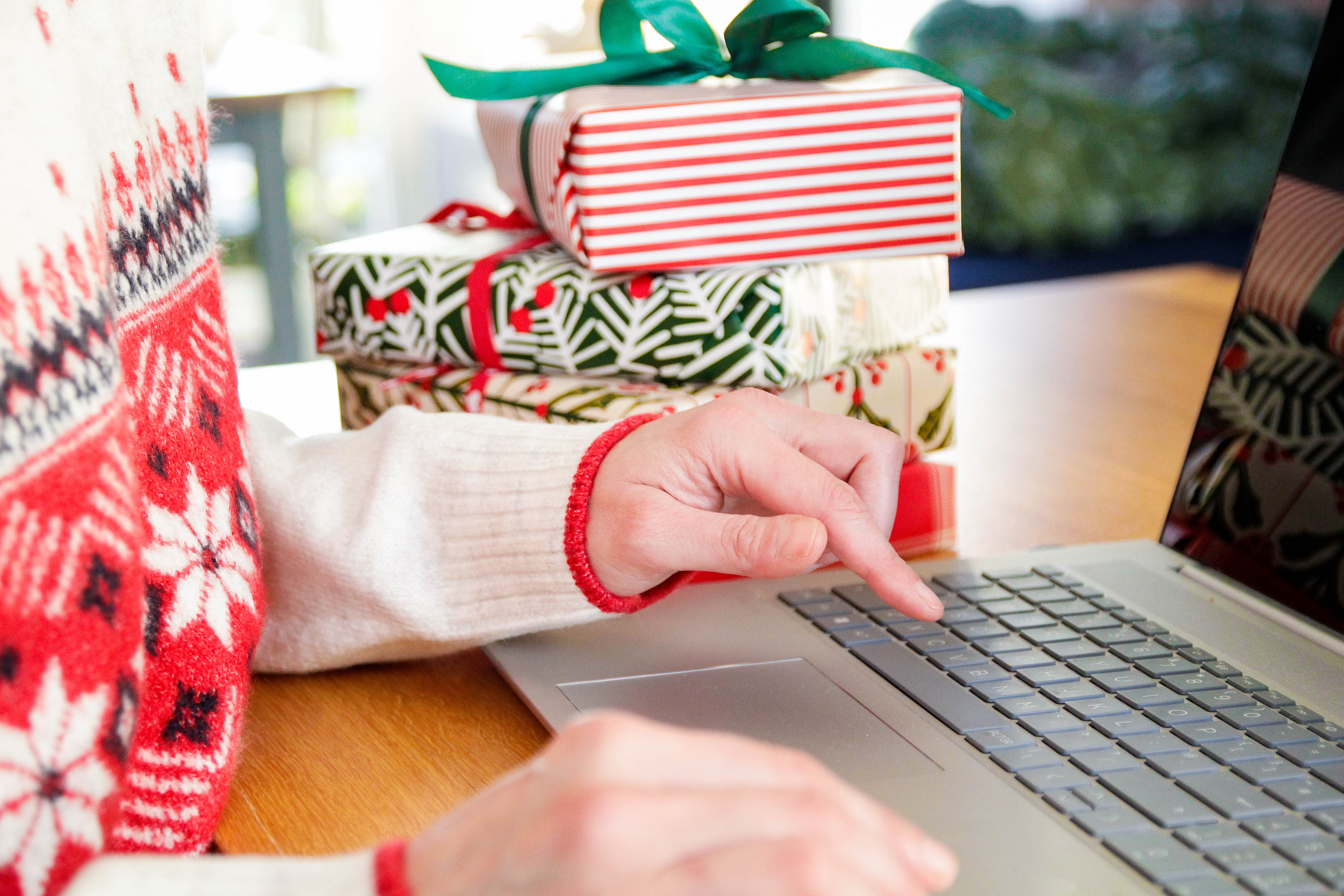 Estas son algunas de las formas en las que puede ser estafado en navidad y fin de año.