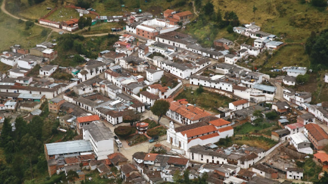 El páramo de Santurbán comprende siete municipios de Santander. La mayoria de ellos son mineros desde la conquista española.