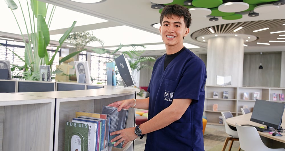 Pensaba que su mejor resultado en la prueba de Estado iba a estar en matemáticas, pero fue en ciencias naturales y eso se lo atribuye a su maestro del área.