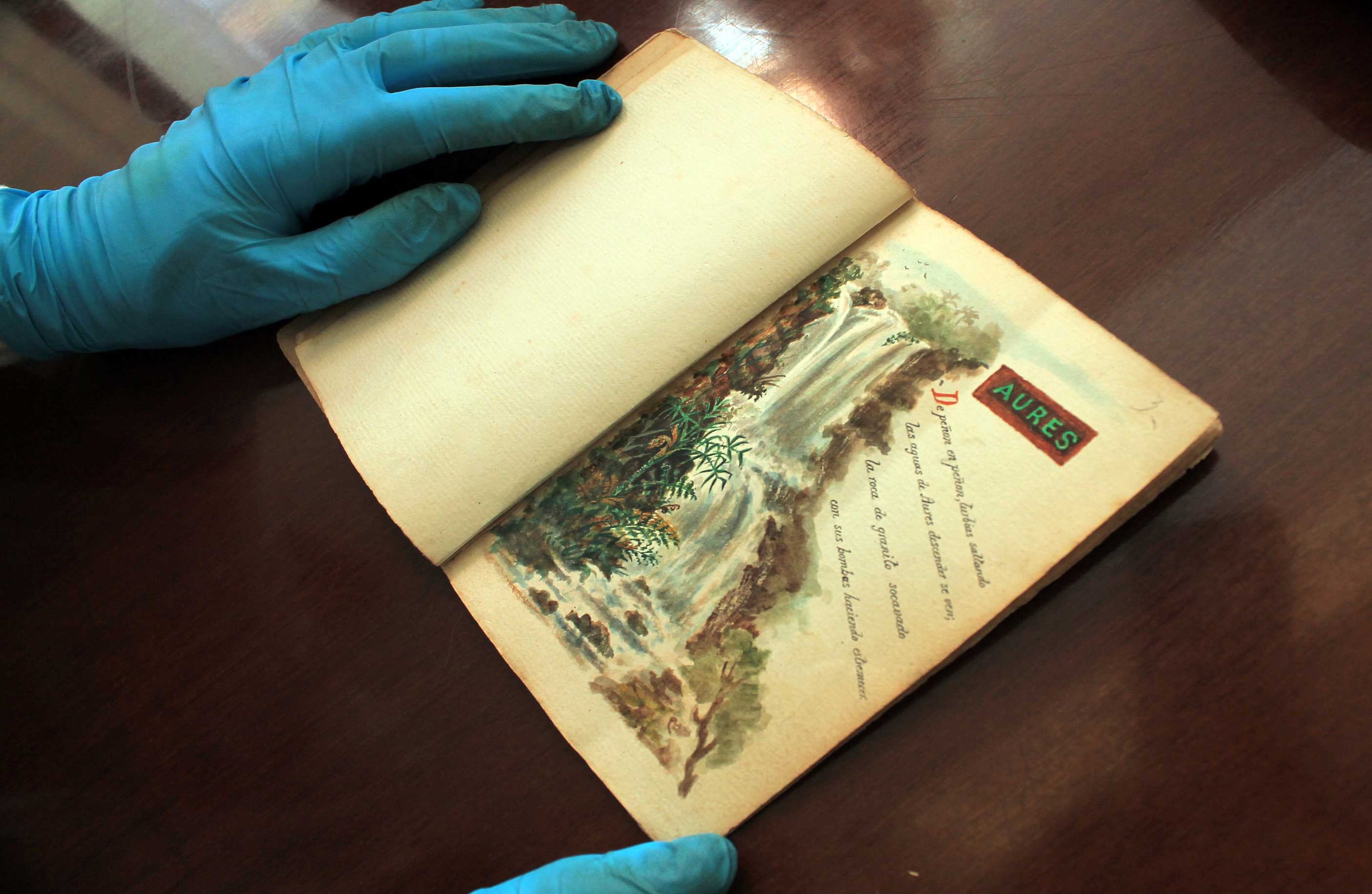 No hay otra copia  de ‘Aures’ de Gregorio Gutiérrez González e ilustrado por el dibujante Lázaro  María Girón (1890). Foto: Álvaro Tavera.