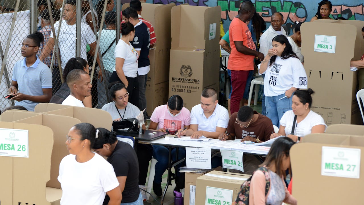 Cali: Elecciones regionales (Alcaldía, Gobernación. Concejo, Asamblea) 29 de octubre del 2023. Foto José L Guzmán. EL País.