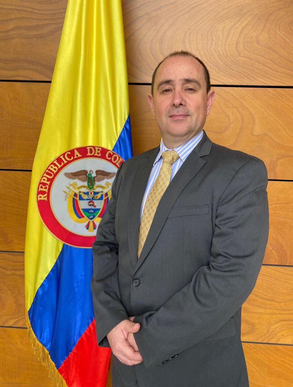 El mayor retirado de la Policía, Juan Carlos Barrera, asesor actual del despacho de la Fiscal General de la Nación.