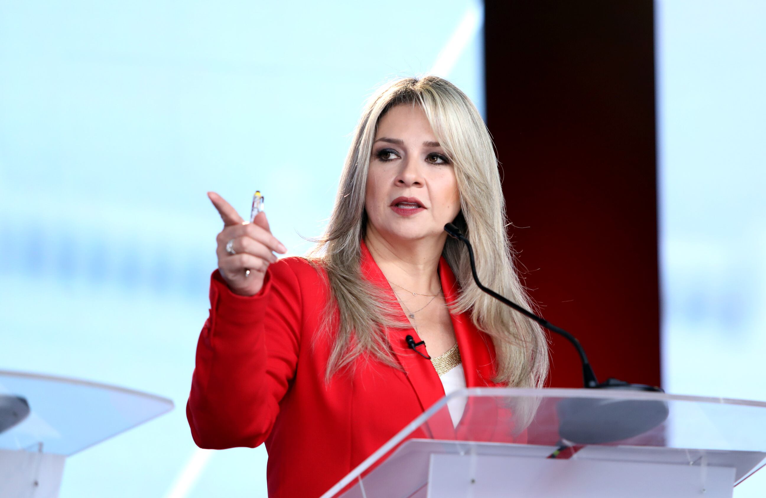 Vicky Davila el debate