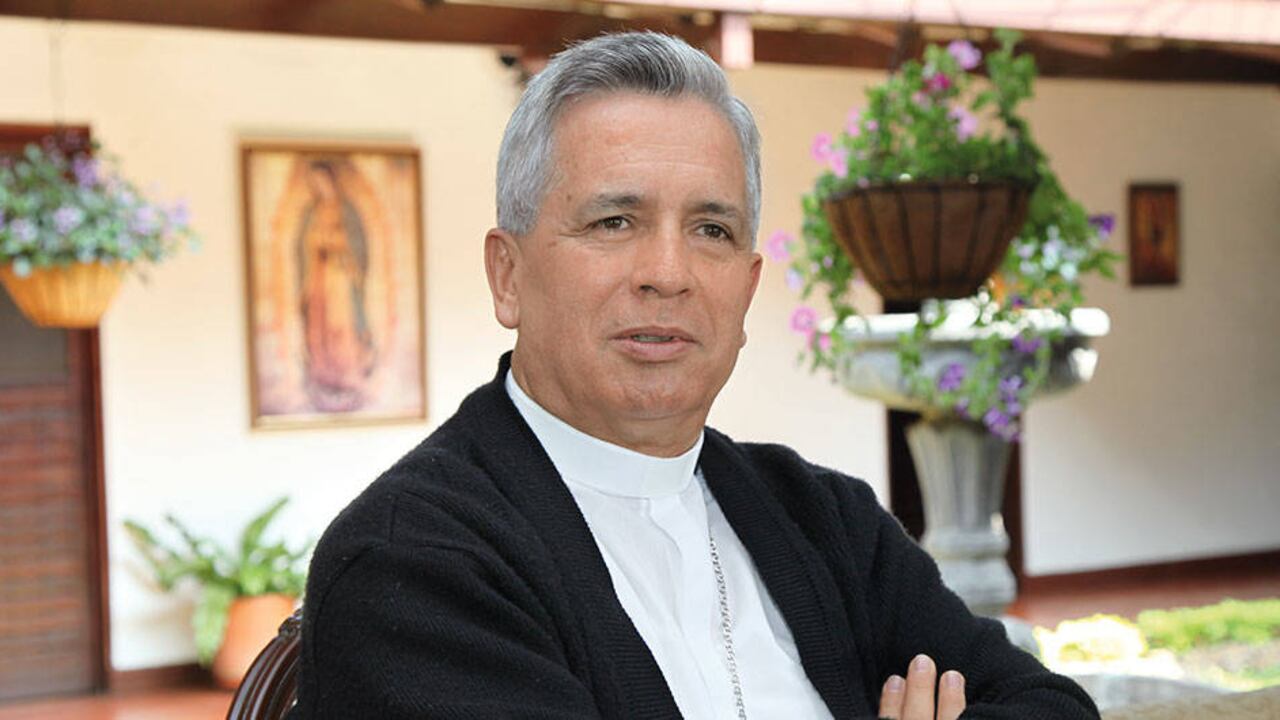 No es la primera vez que el arzobispo Monsalve envía duros mensajes contra el partido de Gobierno por su férrea oposición a los diálogos de paz.