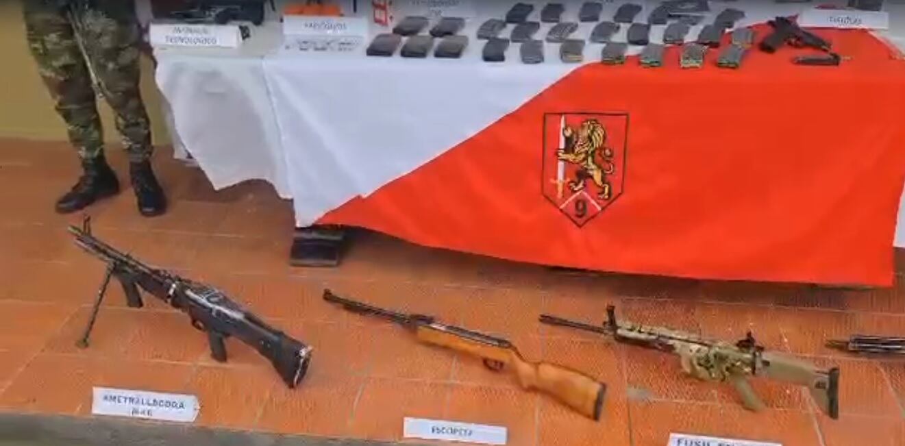 Incautan poderoso arsenal de las disidencias de las Farc que iba a ser usado para atentar contra la población en Nariño.