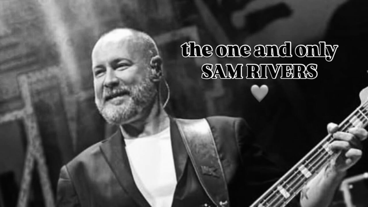 El bajista de Limp Bizkit fue despedido por sus compañeros de banda.