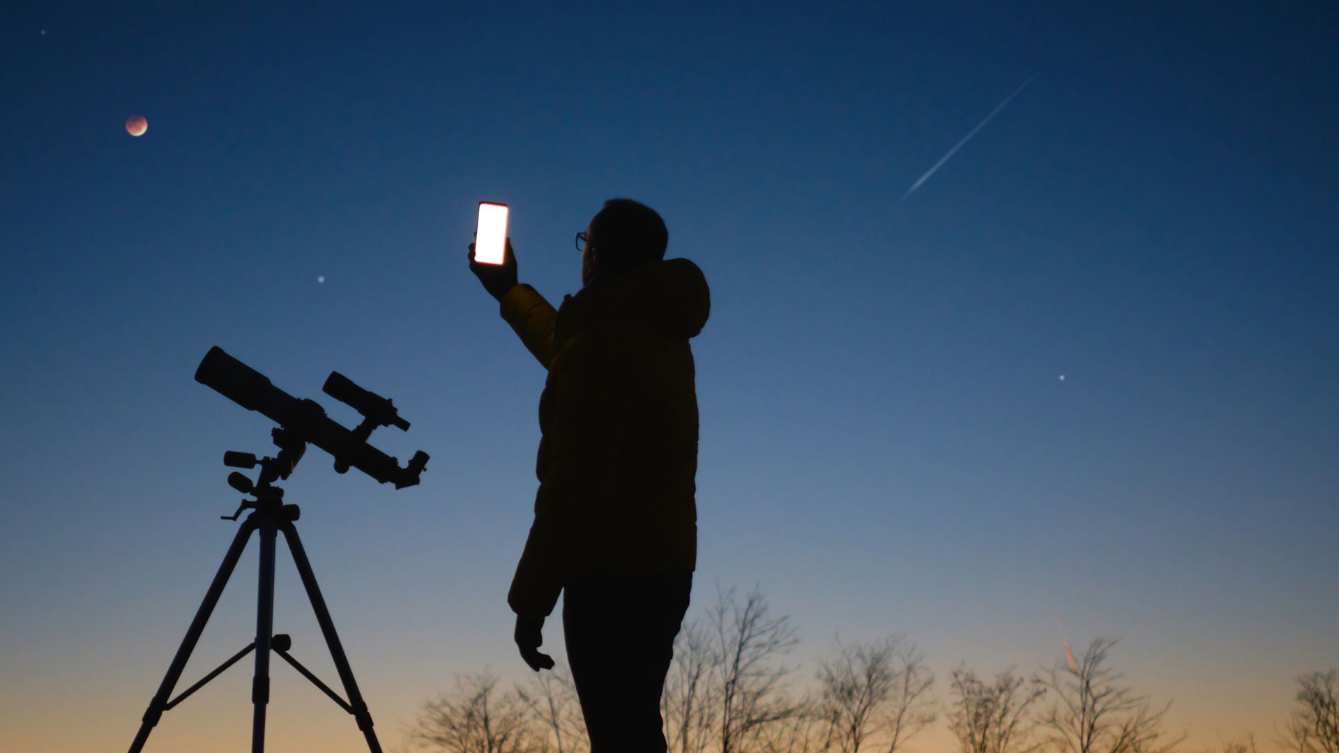 Tomar buenas fotos de la Luna puede tener también un componente educativo.