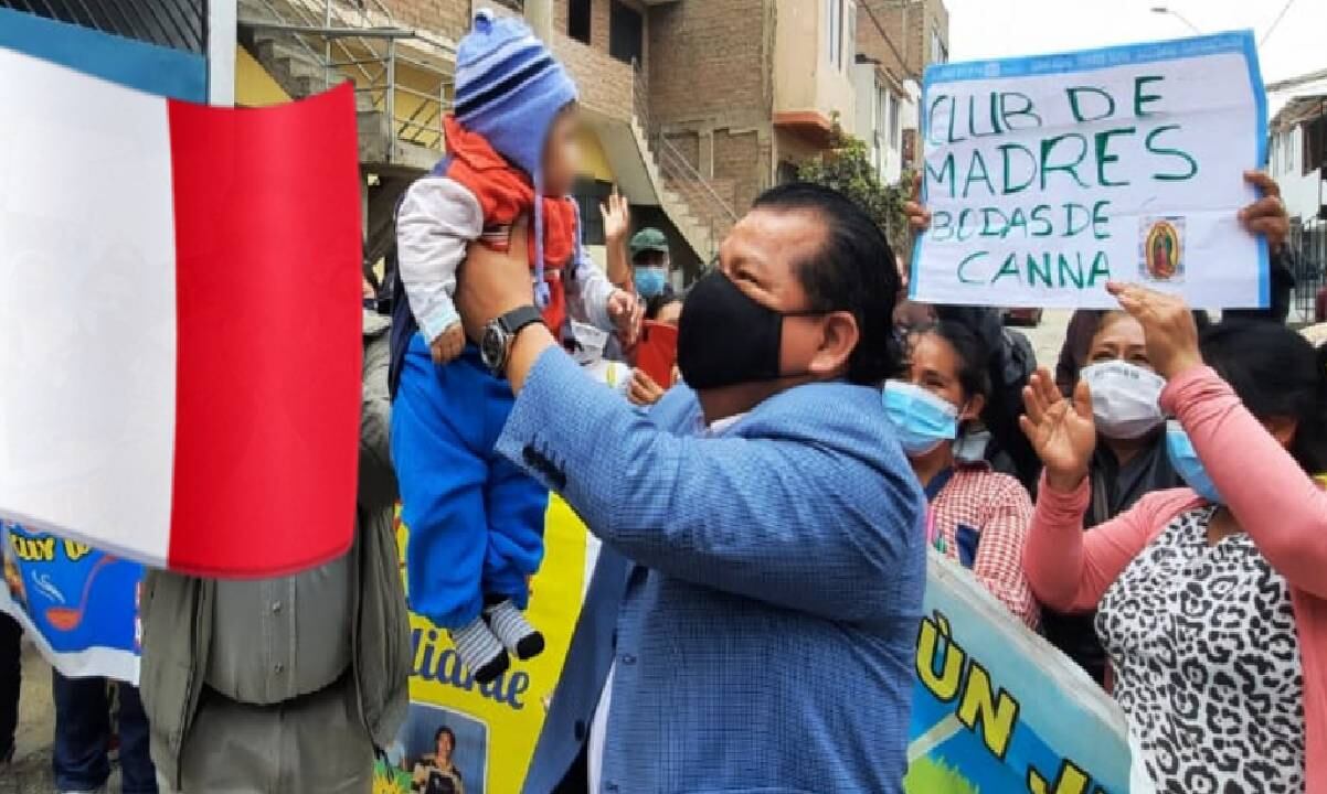 Expectativa en Perú por entrega de exfuncionario Bruno Pacheco. El hombre señala que Castillo lo ayudó a escapar.