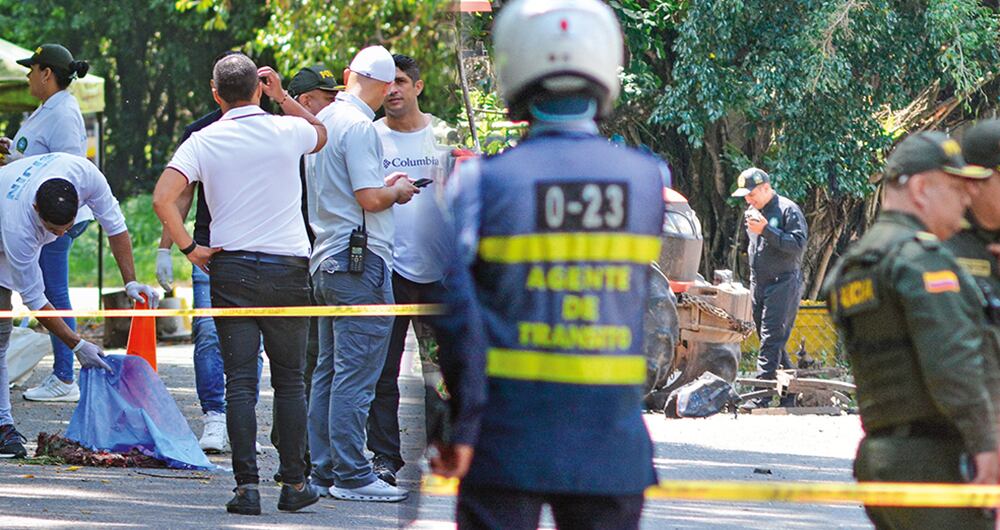    Las autoridades del norte del Cauca y sur del Valle están en alerta máxima por la amenaza de nuevos atentados terroristas en cercanías a centros poblados. 