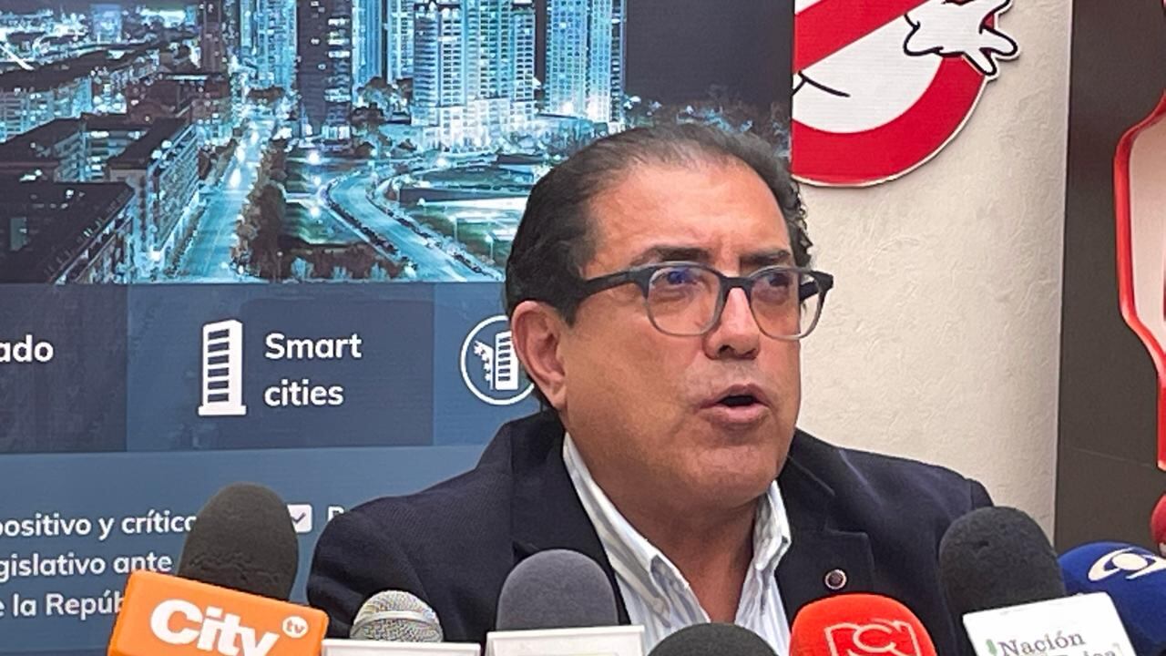 Director ejecutivo de la Asociación Nacional de Ciudades Inteligentes e Iluminación (Anap), Armando Gutiérrez.