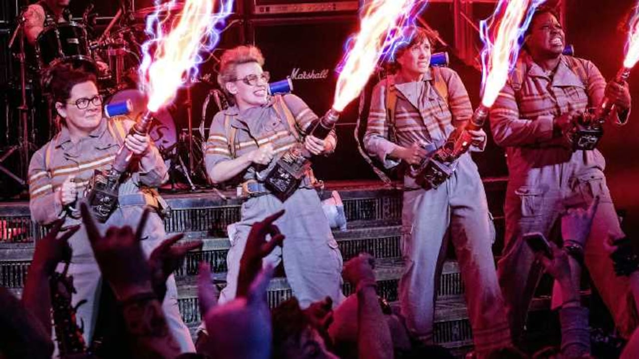 Kristen Wiig, Melissa McCarthy, Leslie Jones y Kate McKinnon protagonizan esta nueva versión del clásico ochentero.