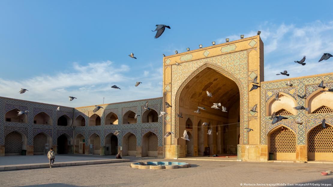 Masjed-e Jame, la mezquita de los viernes más antigua de Irán, en 2024.