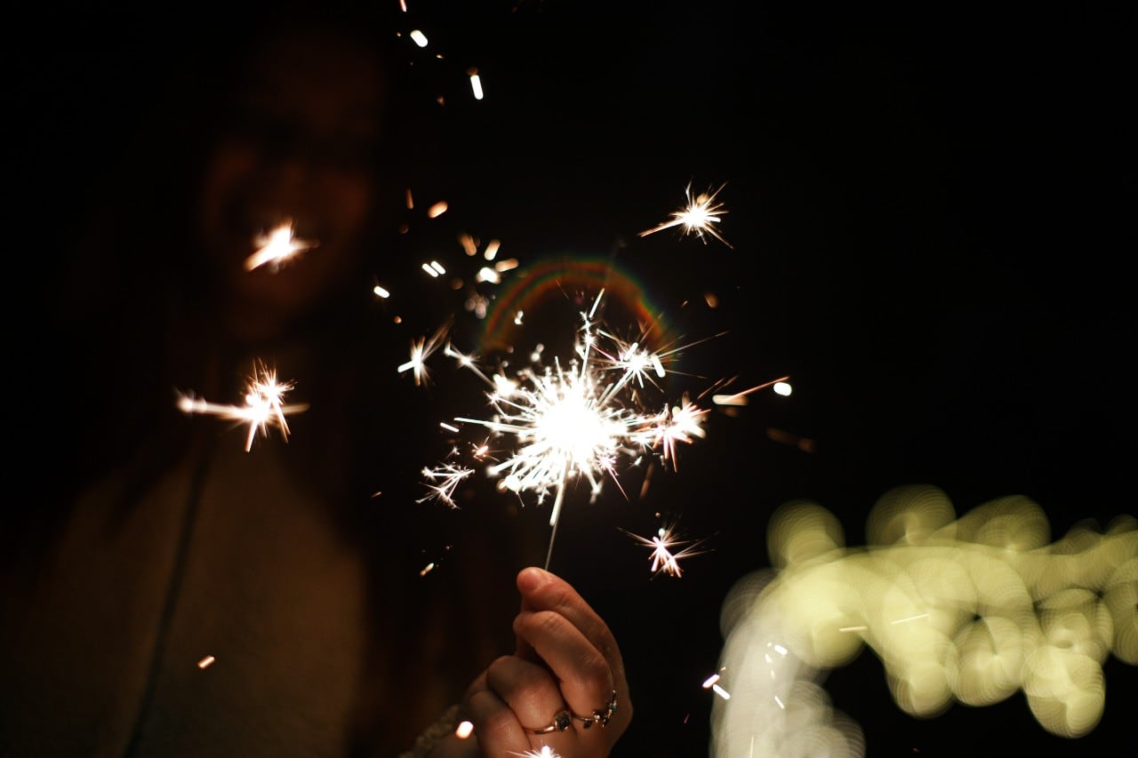 Durante la noche de velitas en Bogotá se presentaron 8 menores de edad quemados con Pólvora.
