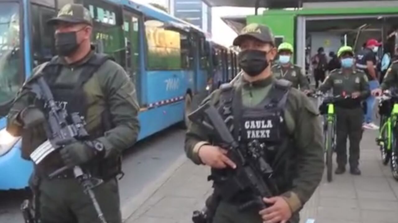 Uno de los fugados de reclusorio en Cali fue recapturado en el barrio Mojica; la Fiscalía iniciará un proceso judicial por el hecho.