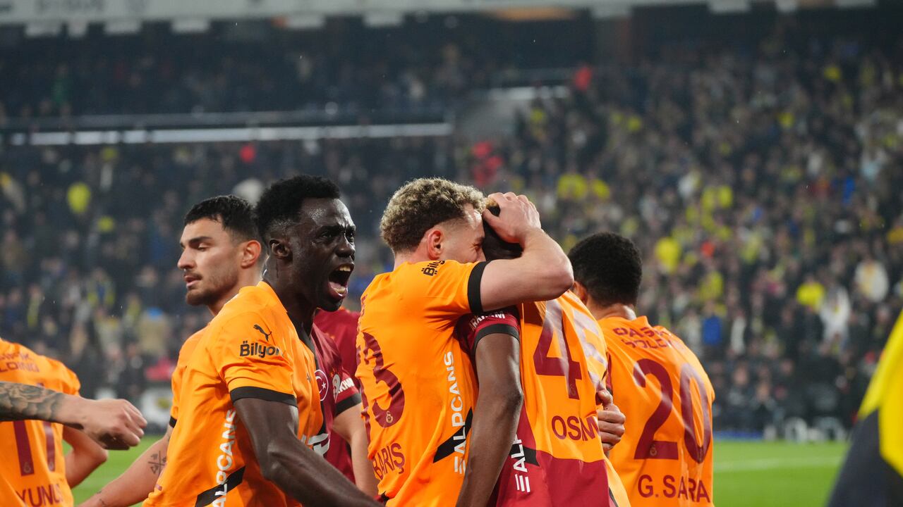 El central cafetero fue el salvador de su equipo.