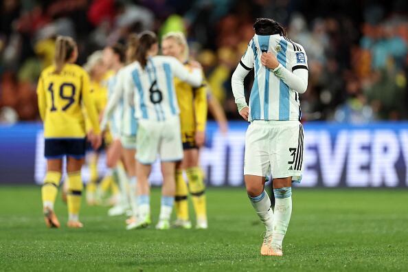 Con los resultados, Suecia avanzó como primera del Grupo G, tras ganar sus tres partidos, mientras Sudáfrica avanzó como segunda del grupo.