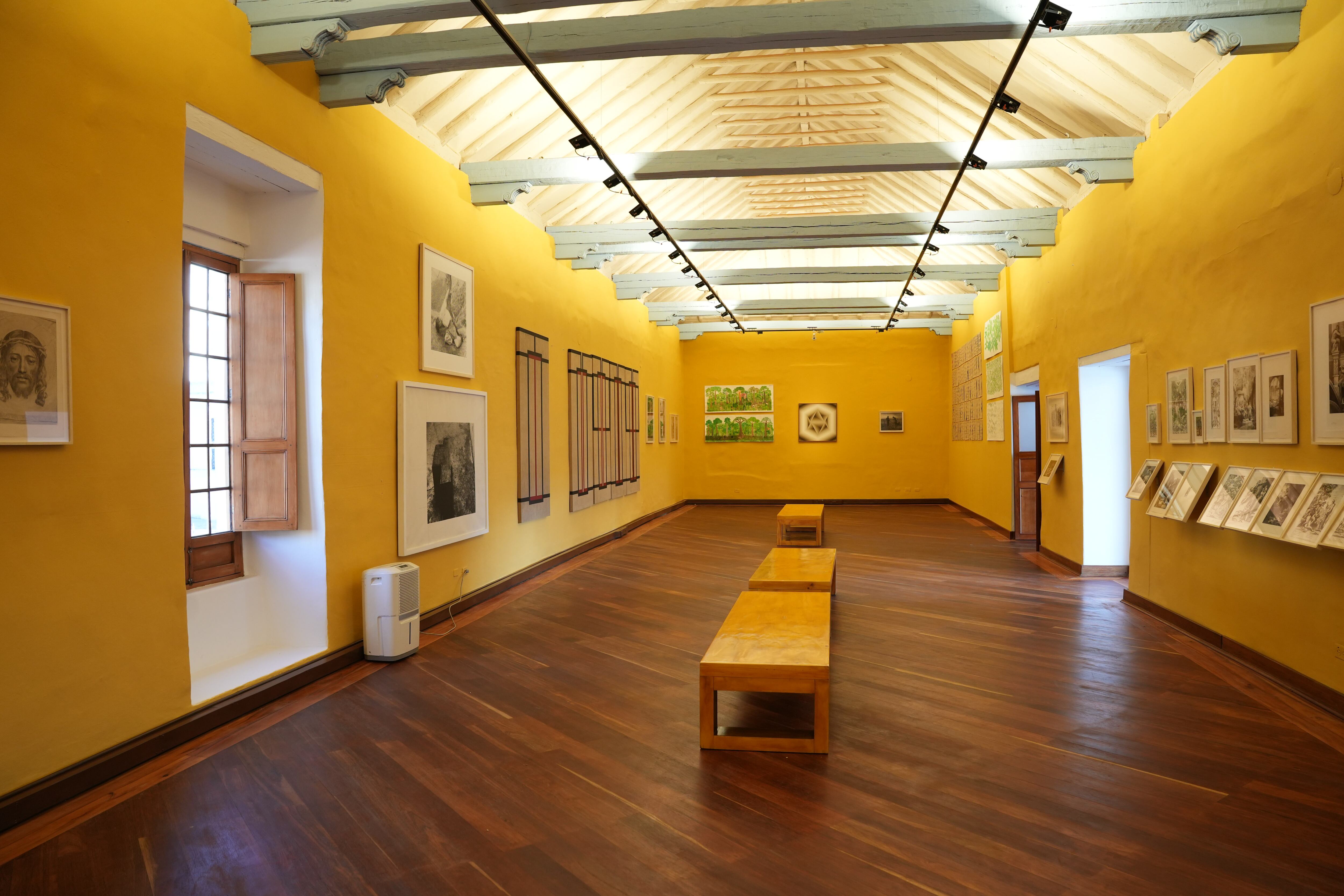 La muestra, que va hasta el 31 de marzo de 2025, reúne 280 grabados de la Colección Pizano, 150 obras de la Colección de Arte Contemporáneo del Museo de Arte UNAL, y la obra de algunos artistas invitados.