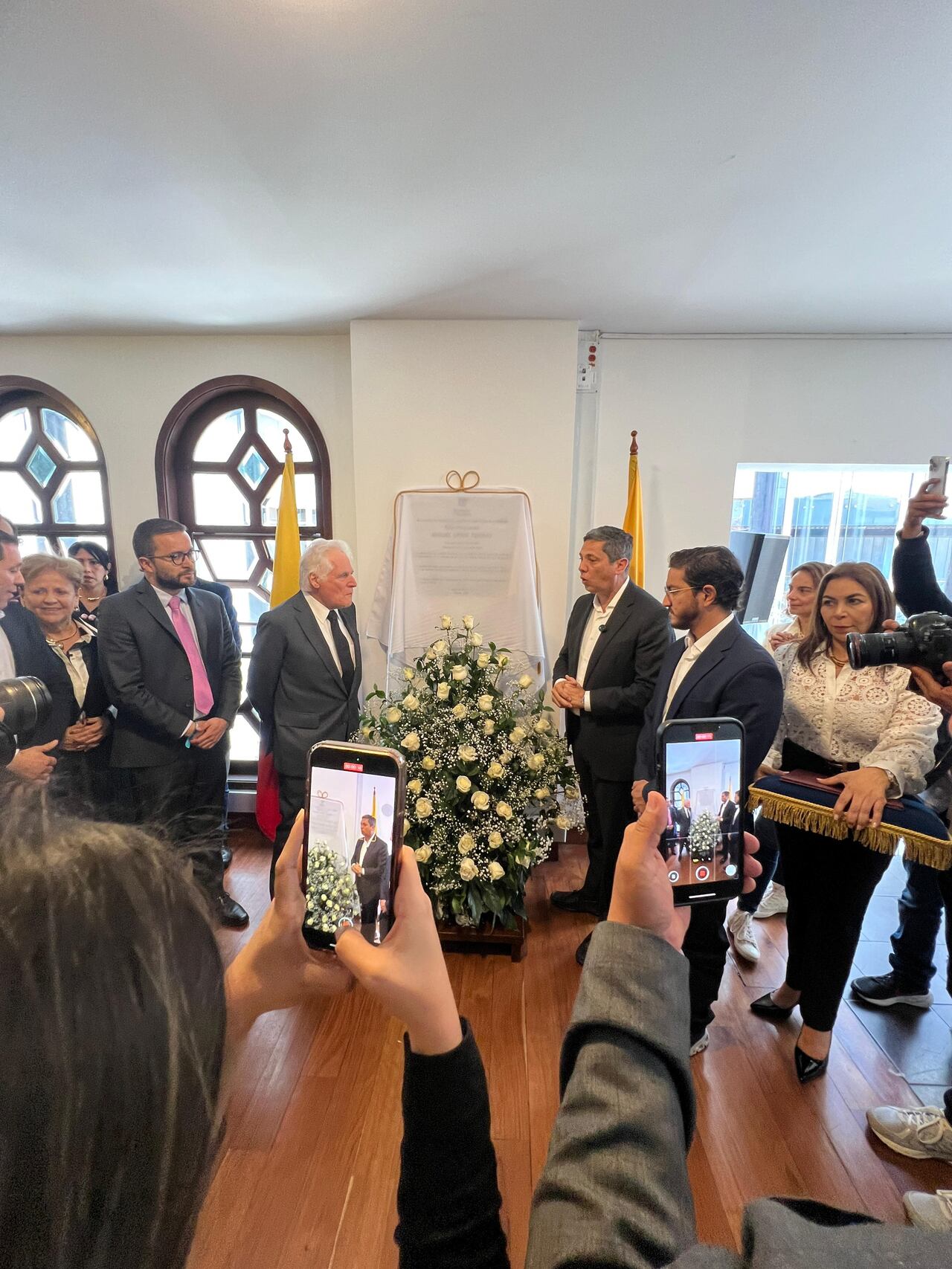 Homenaje a Miguel Uribe Turbay en el Concejo de Bogotá