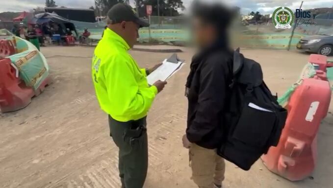 Momento de la captura de alias Rafa, presunto integrante del Clan del Golfo.