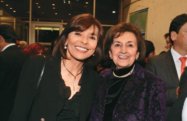 Gloria Gómez y Consuelo Mendoza.