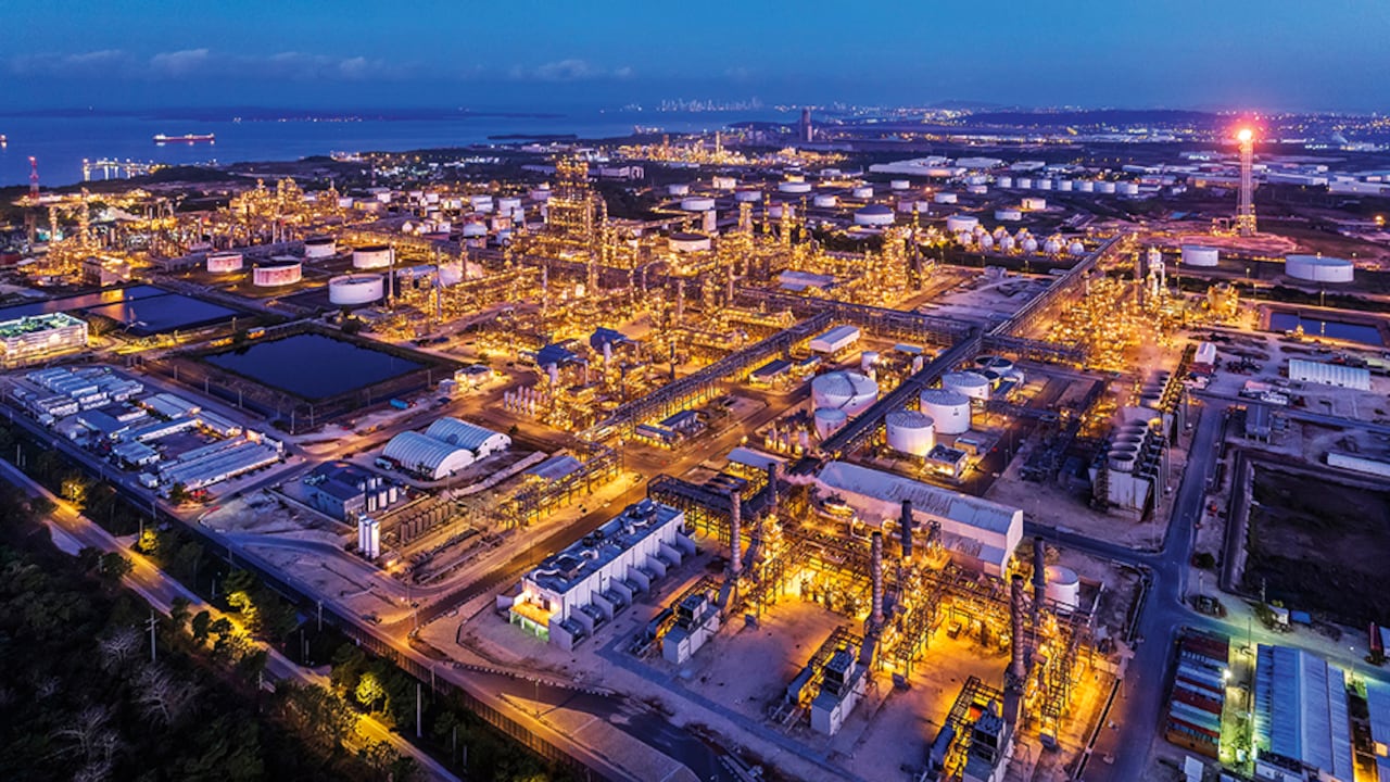 La Contraloría dice que hubo detrimento patrimonial en el proyecto de ampliación de la refinería. Algunos analistas aseguran que se presentaron fallas de planeación.