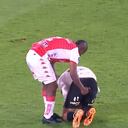 Marlon Torres se salvó de salir expulsado ante Universitario