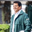 Junto a su escritorio Felipe Bayón siempre tuvo el casco que usó su papá, cuando trabajó hace cerca de 50 años en Ecopetrol.