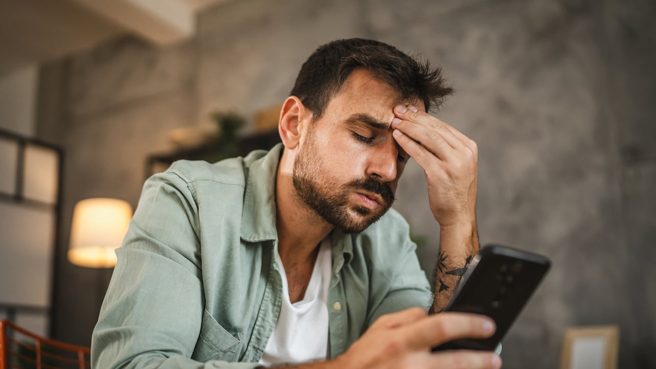 Si bien suele ser optimización, en ciertos casos la pérdida de apps alerta sobre malware.
