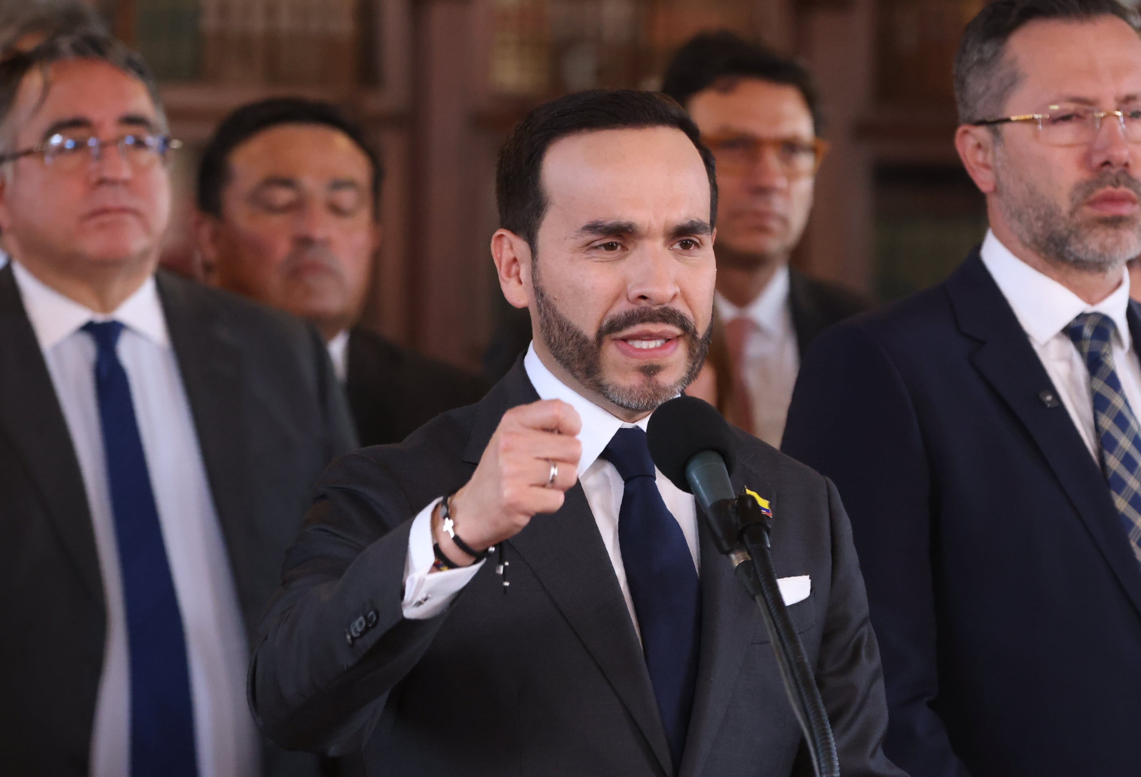Presidente Abelardo de la Espriella se reunió con el sector asegurador, principalmente con representantes de Fasecolda, con el objetivo de coordinar la reconstrucción de Colombia después del terremoto del 10 de agosto
19 agosto 2026