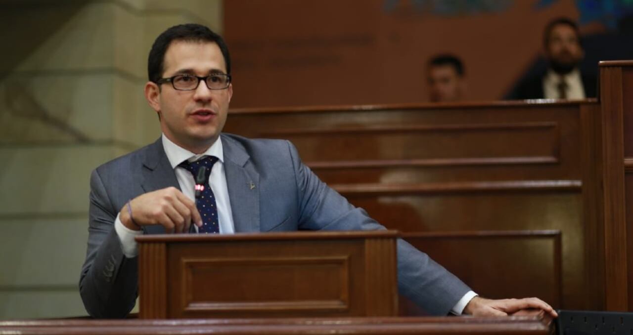 Juan Fernando Reyes Kuri.