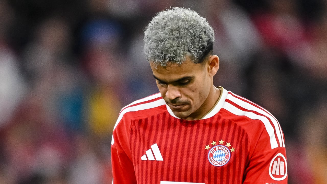 Sigue la mala racha de Luis Díaz en Bundesliga. Pasó otro partido sin anotar con Bayern Múnich.