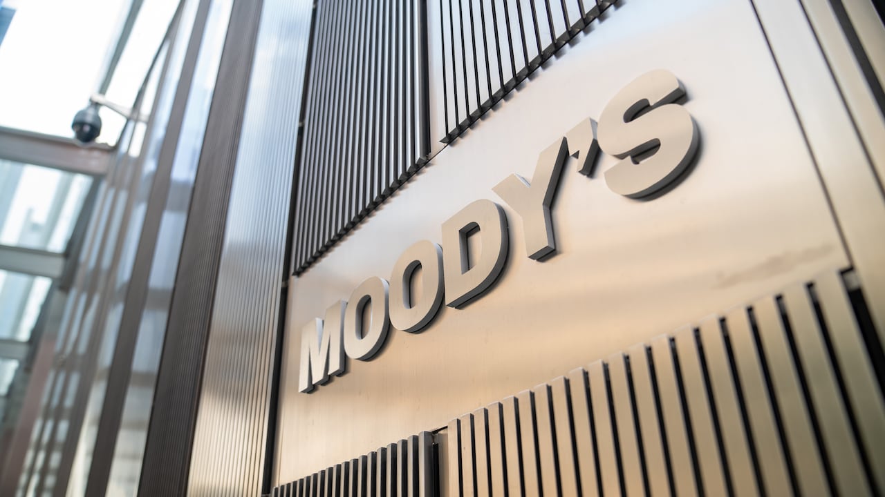 Moody's logo