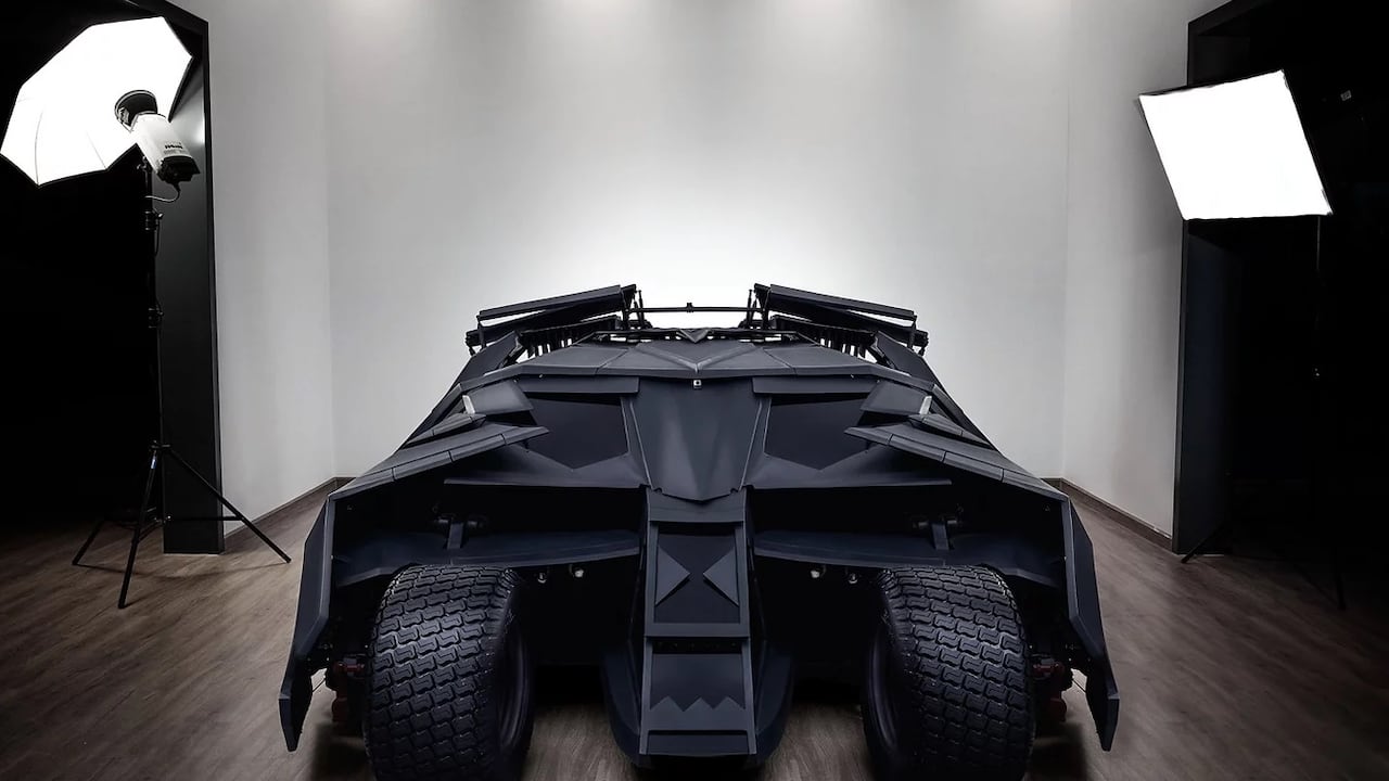 Batimóvil eléctrico y funcional. Foto: Van Daryl