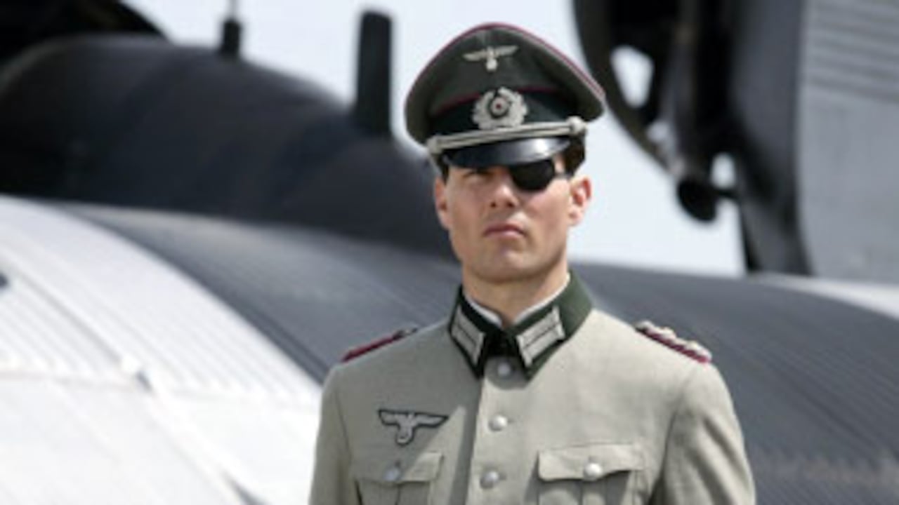 Según la Deutsche Welle, en Alemania la Cienciología es considerada una secta de tendencias totalitaristas y es vigilada por la Oficina Federal de Protección a la Constitución. Por eso la elección de Cruise como protagonista desató polémica