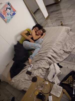 En redes sociales han publicado imágenes de la congresista Susana Boreal donde afirman que Guzmán es su pareja sentimental.