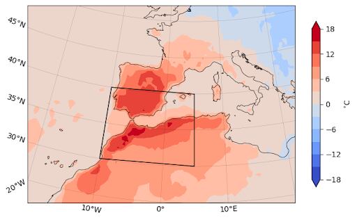 Anomalía de la temperatura máxima diaria extendida de ERA5 con respecto a 1991-2020 promediada entre el 26 y el 28 de abril de 2023. El recuadro negro delimita el área de estudio.