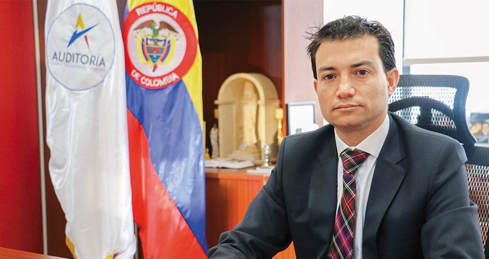 Carlos Felipe Córdoba. Contralor General