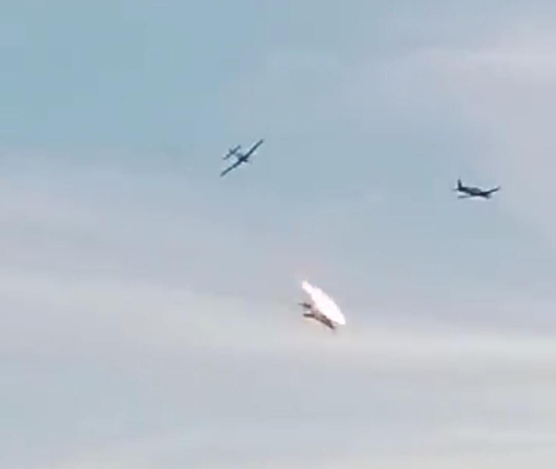 Tras el accidente aéreo un coronel de la Fuerza Aérea murió