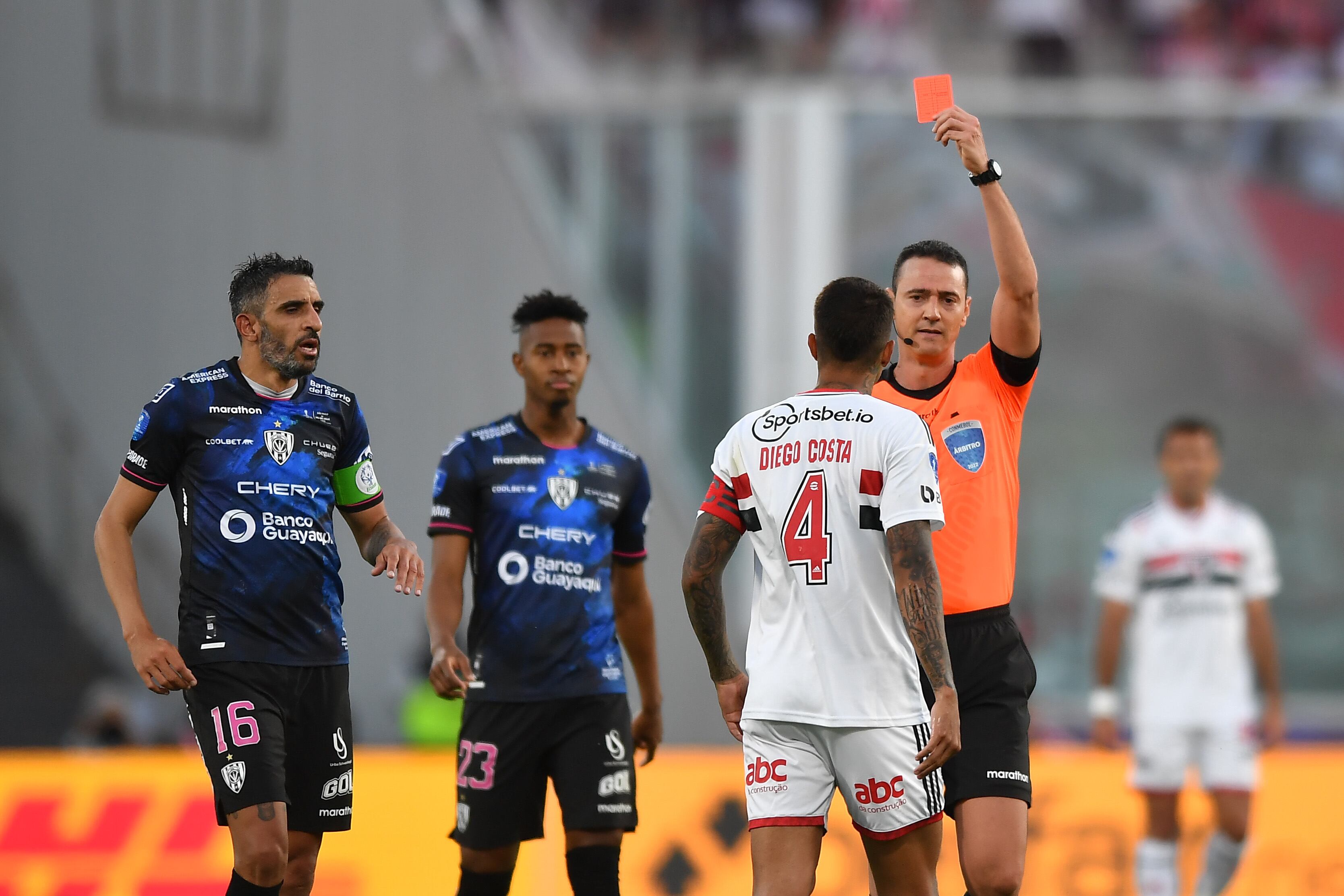 Wilmar Roldán, juez colombiano en la final de la Sudamericana 2022.