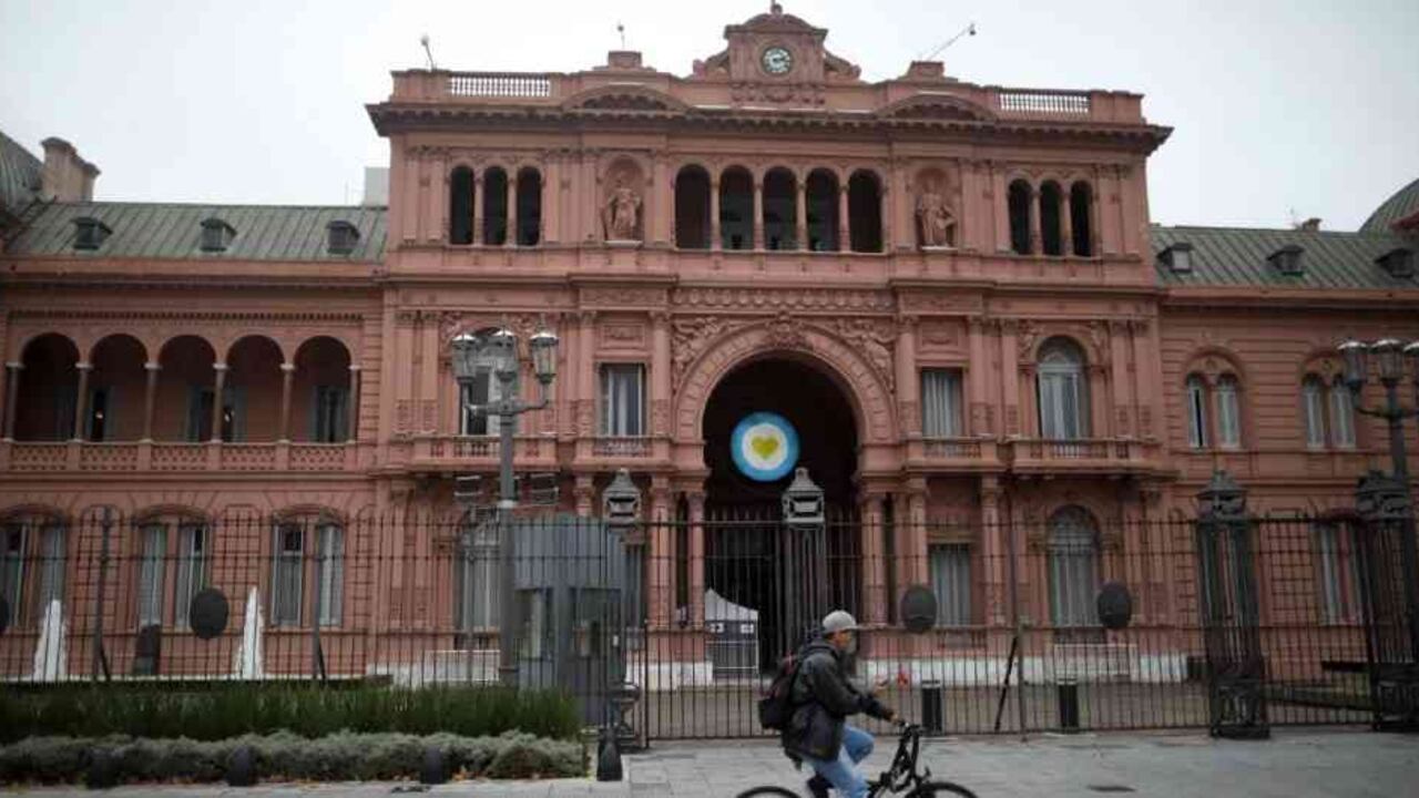 Argentina y acreedores endurecen posturas y alejan acuerdo esta semana