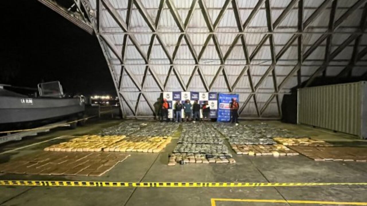 Armada logra incautar más de 4 toneladas de droga en operaciones en el Pacífico; así fueron los operativos