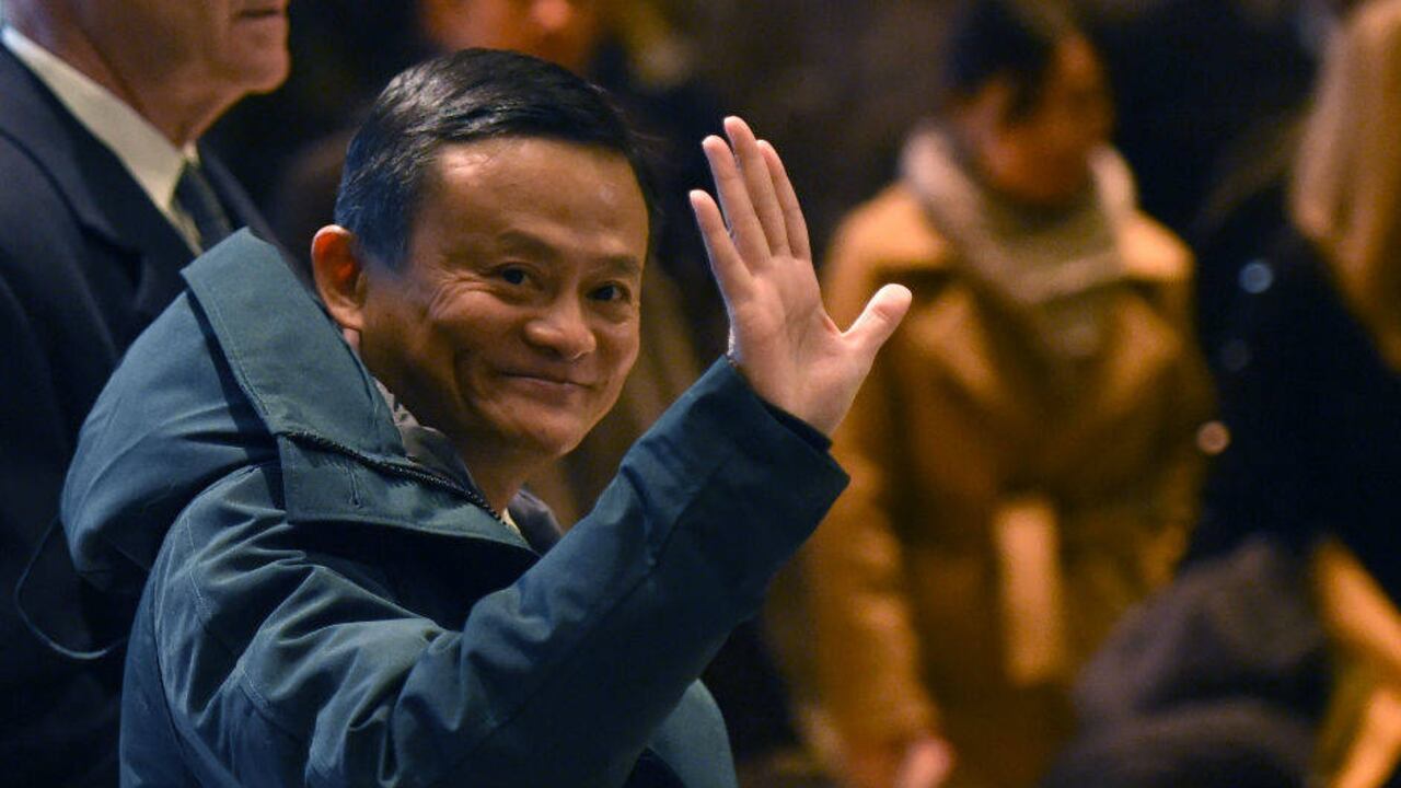 A partir de hoy el multimillonario se dedicará por completo a la filantropía. TIMOTHY A. CLARY / AFP