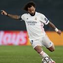 El lateral brasileño sería baja para el conjunto español.