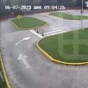 El accidente fue captado por una cámara de seguridad el cual se viralizó rápidamente.