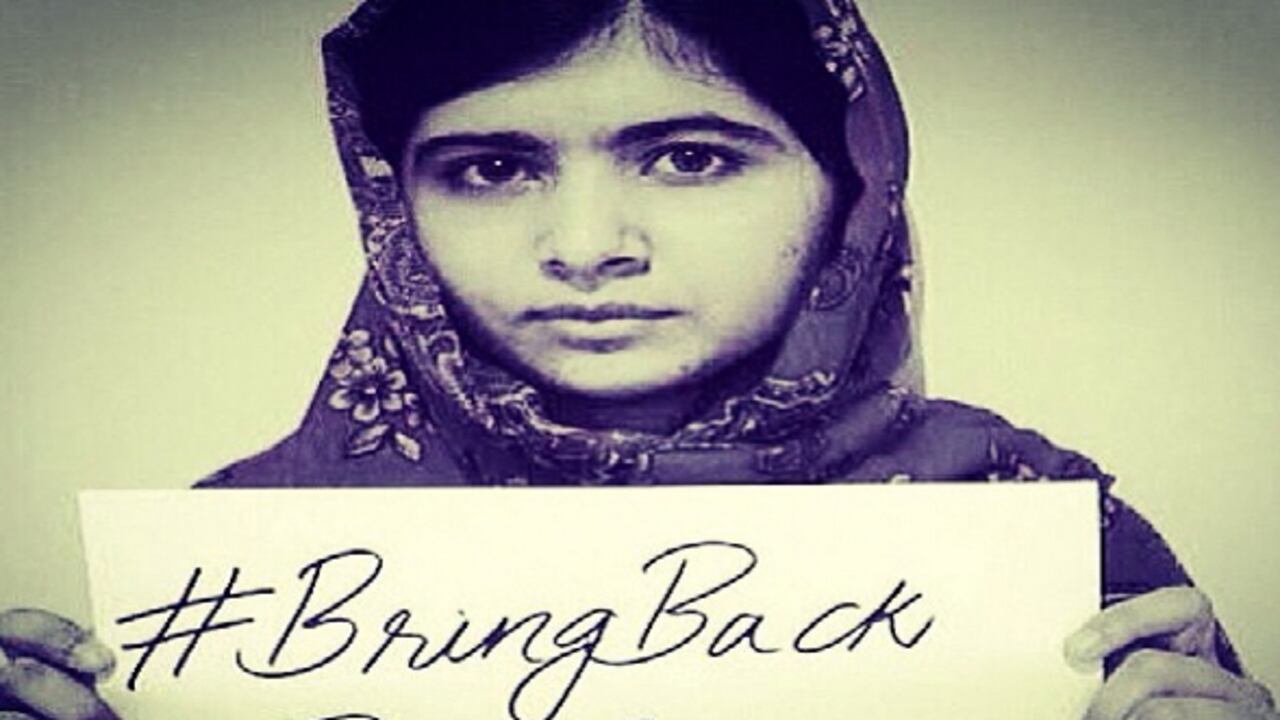 Malala Yousafzai publicó esta fotografía para unirse al hashtag.