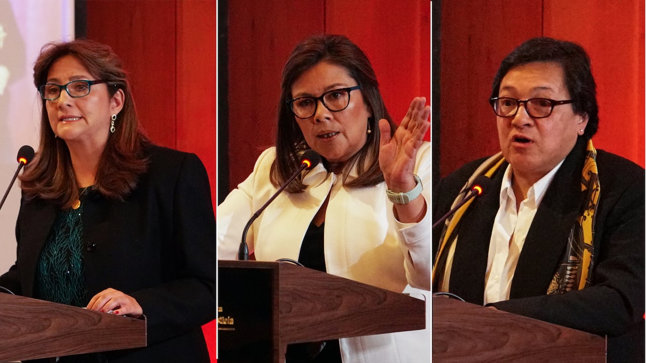 Ángela María Buitrago, Luz Adriana Camargo y Amelia Pérez