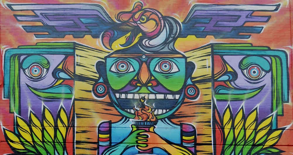 En Distrito Grafiti se habilitaron paredes para que los artistas urbanos pudieran plasmar sus obras.