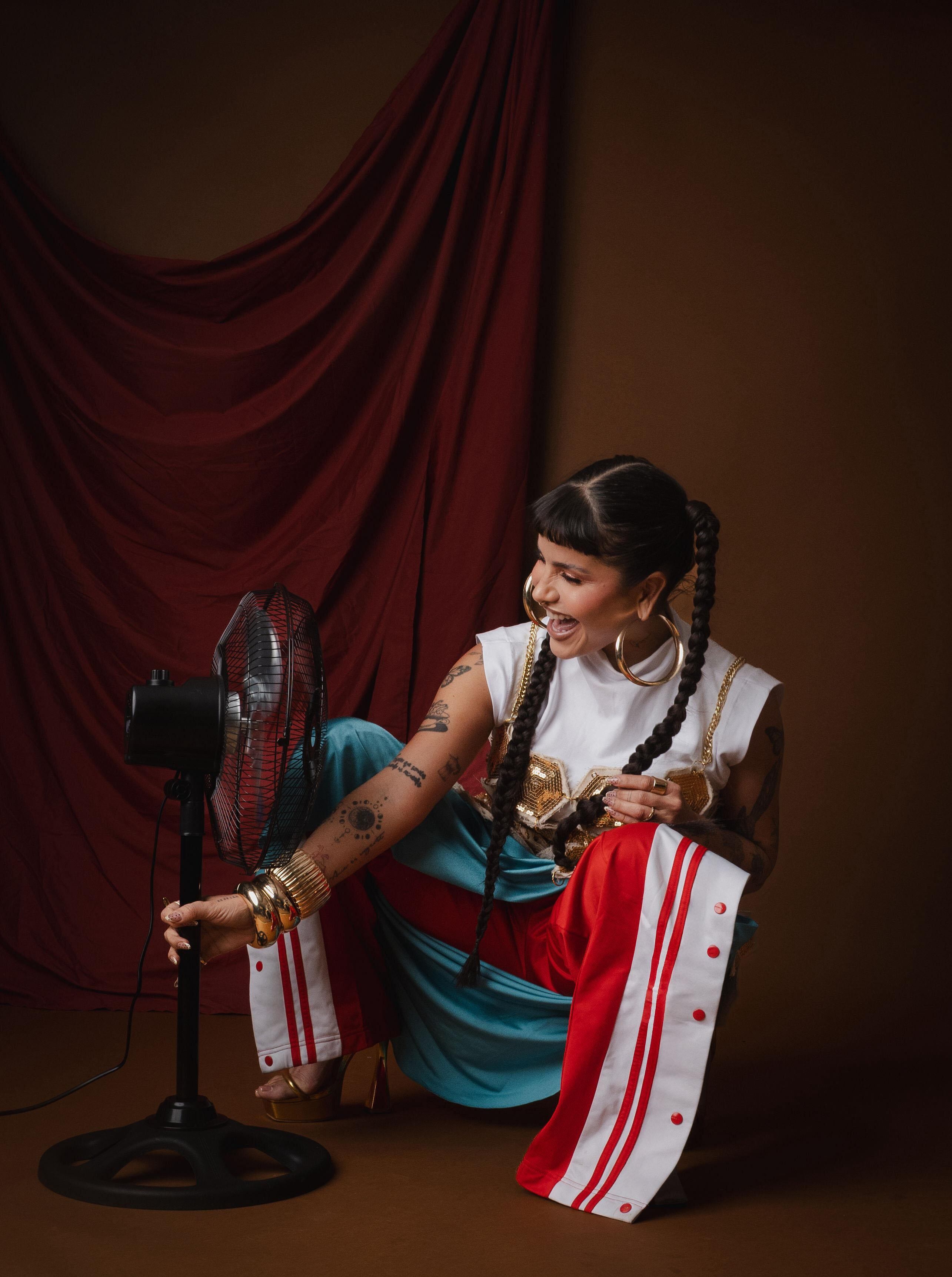 Martina La Peligrosa habló de su último álbum: 'Caribeña'.