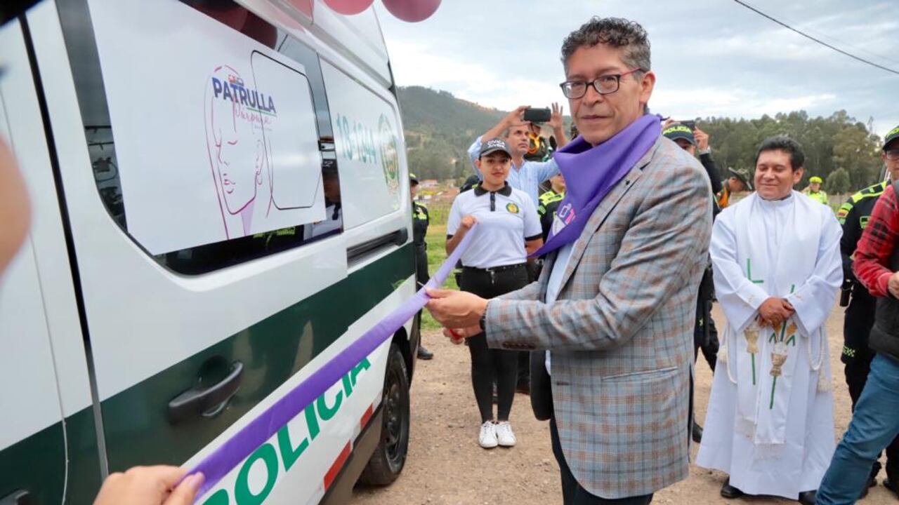 Ramiro Barragán, gobernador de Boyacá, puso en funcionamiento la llamada Patrulla Púrpura
